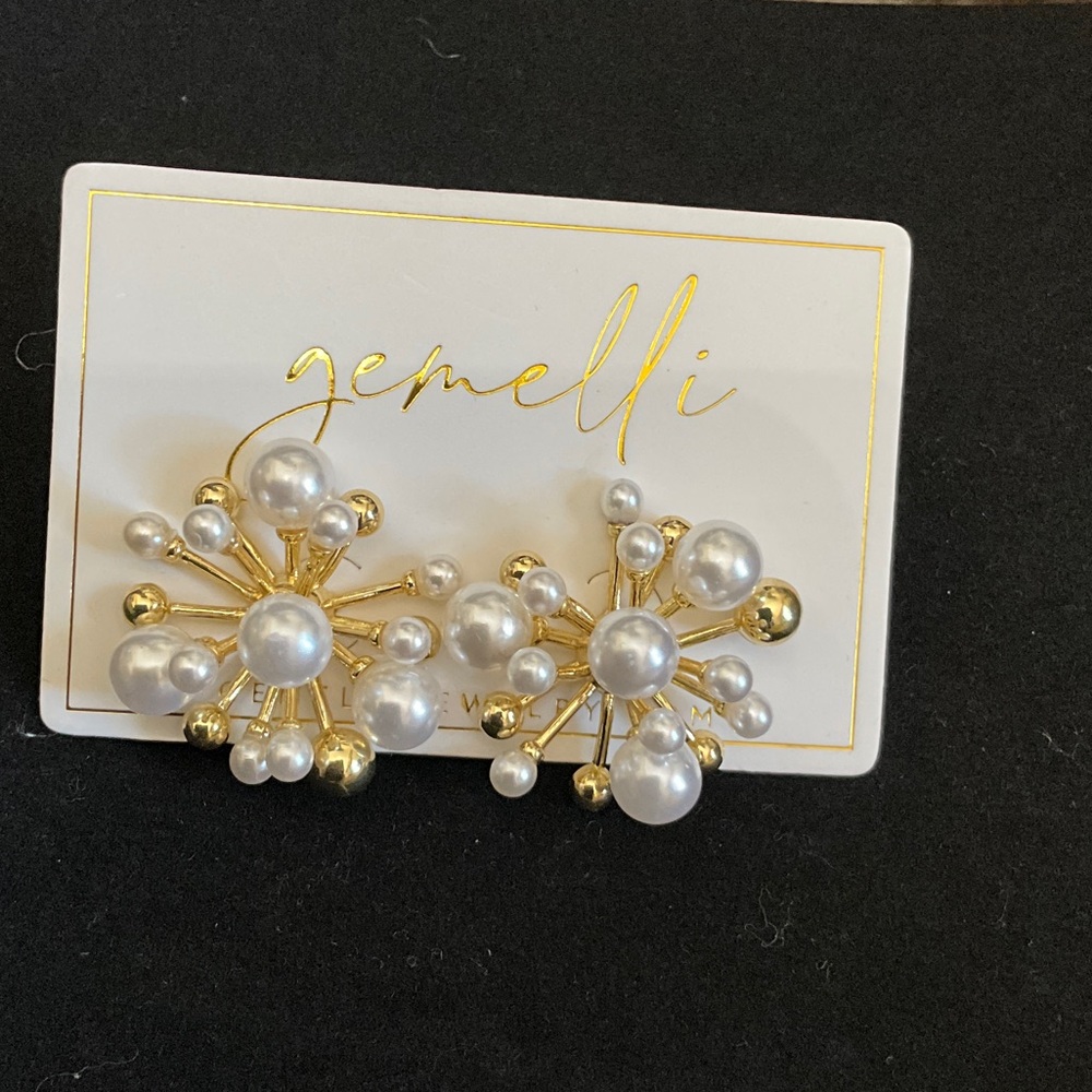 Gold & Pearl Cluster Statement Earrings - White Pearls